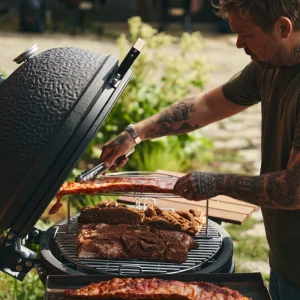 Slow and Low Kamado