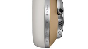 Bowers & Wilkins PX8 Bluetooth